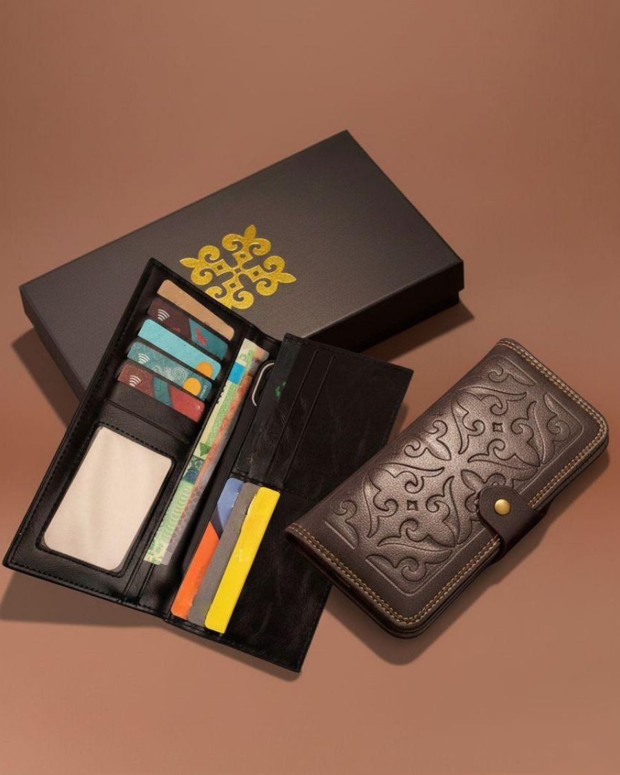 Сағат, әмиян, белбеу - 8